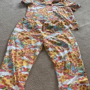 Bed Head “groovy” cropped pajama set
